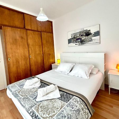 Apartment Carrer D'Olesa Barcelona Exterior foto